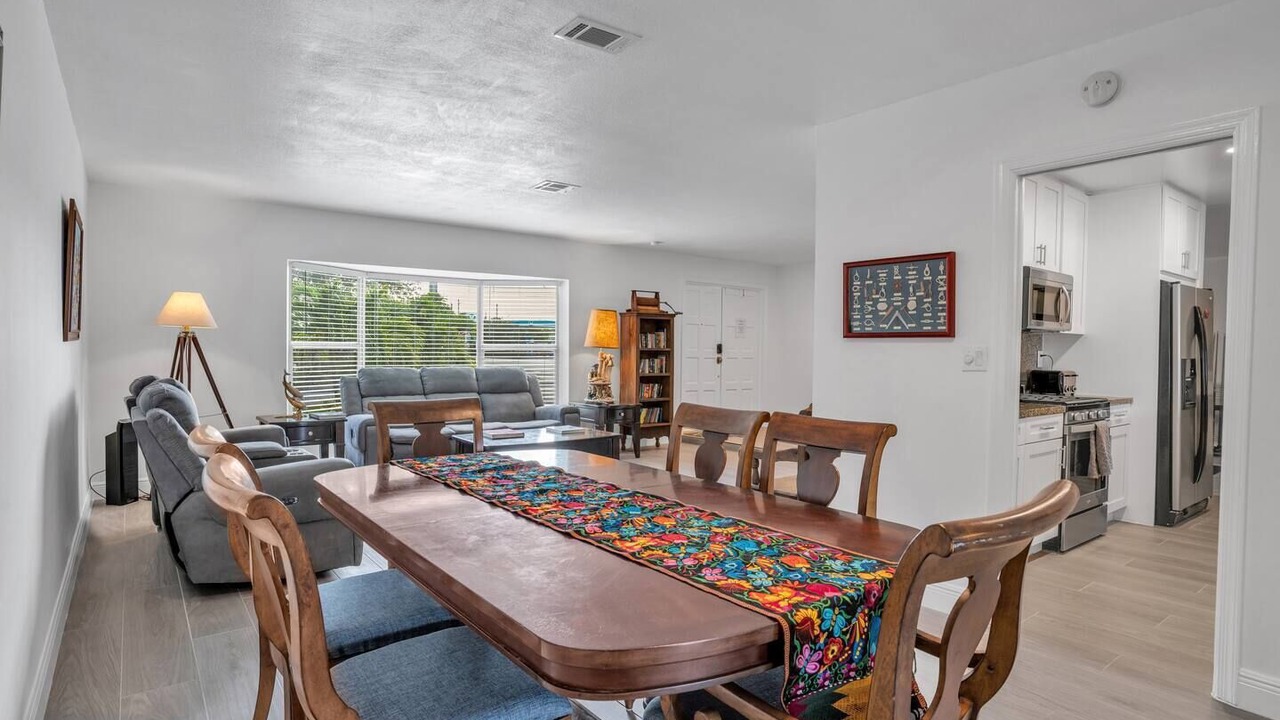Photo of Bedroom in Garden Isles