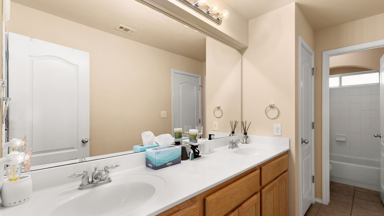 Photo of Bathroom in Scenic Oaks