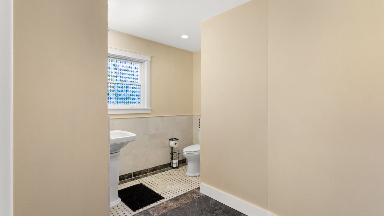 Photo of Bathroom in Orland