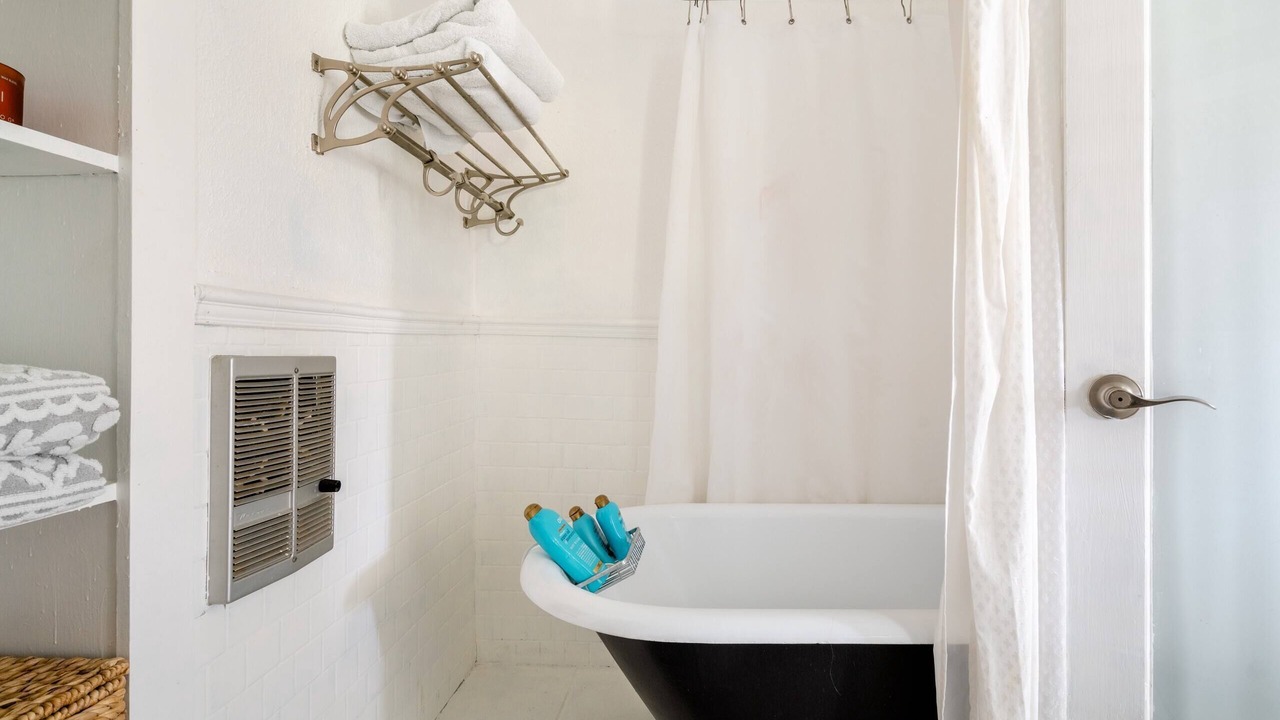 Photo of Bathroom in Blanco