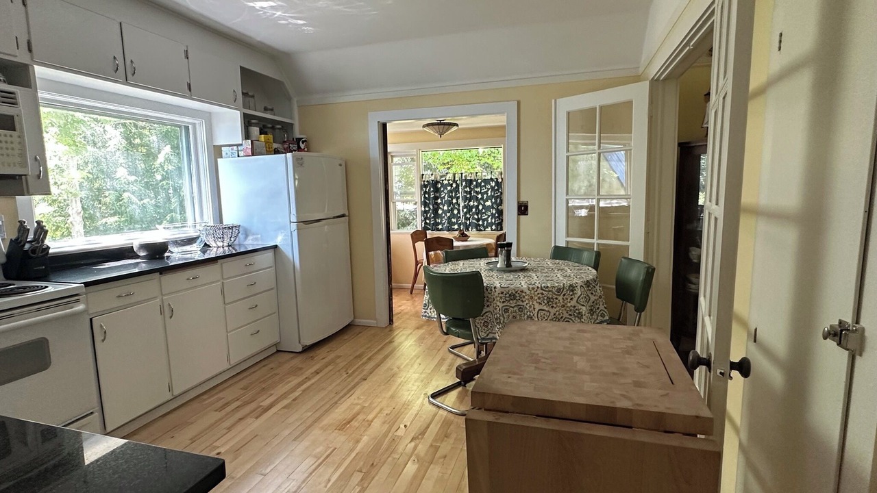 Photo of Kitchen in Metaline