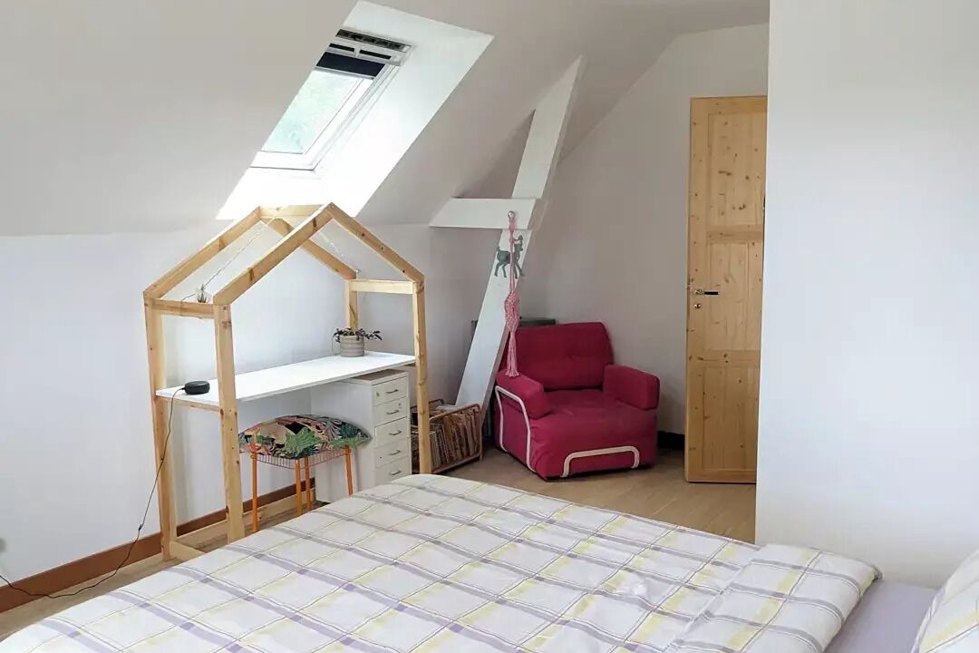 Photo of Bedroom in Le Minihic-sur-Rance
