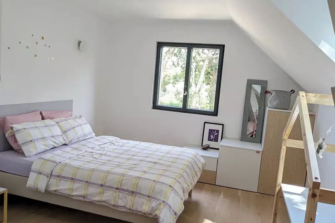 Photo of Bedroom in Le Minihic-sur-Rance
