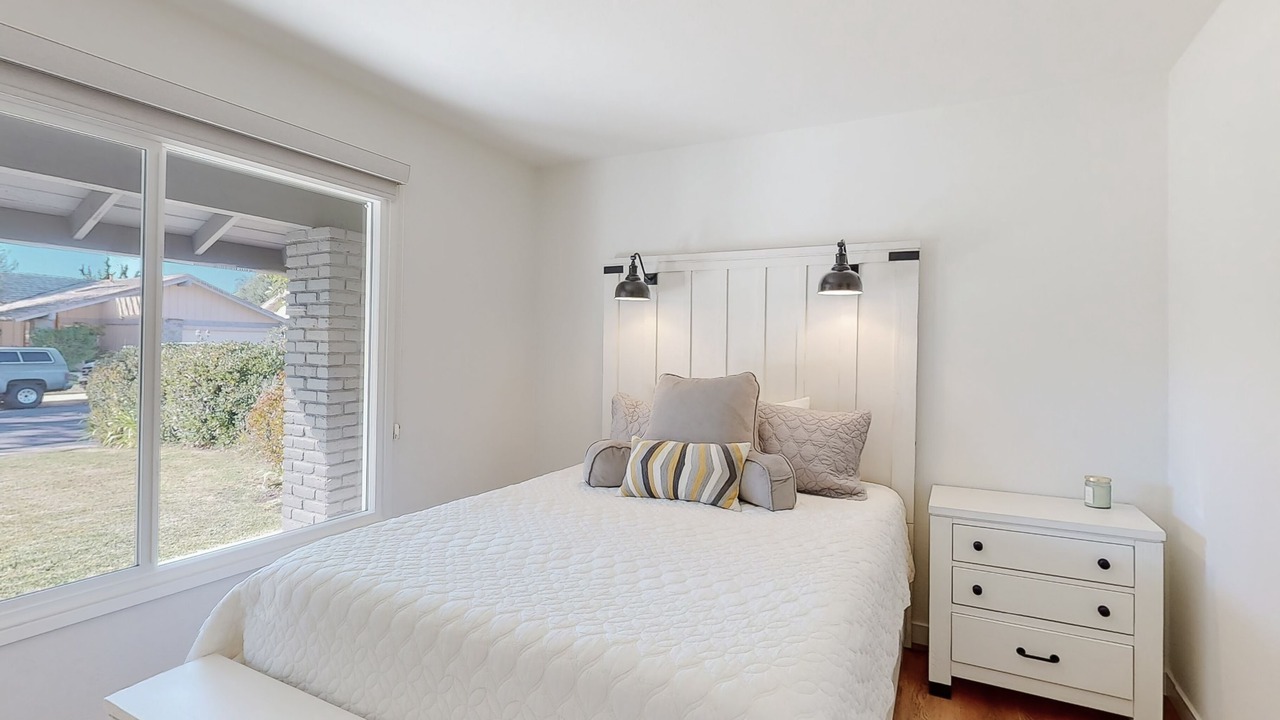 Photo of Bedroom in Thousand Oaks