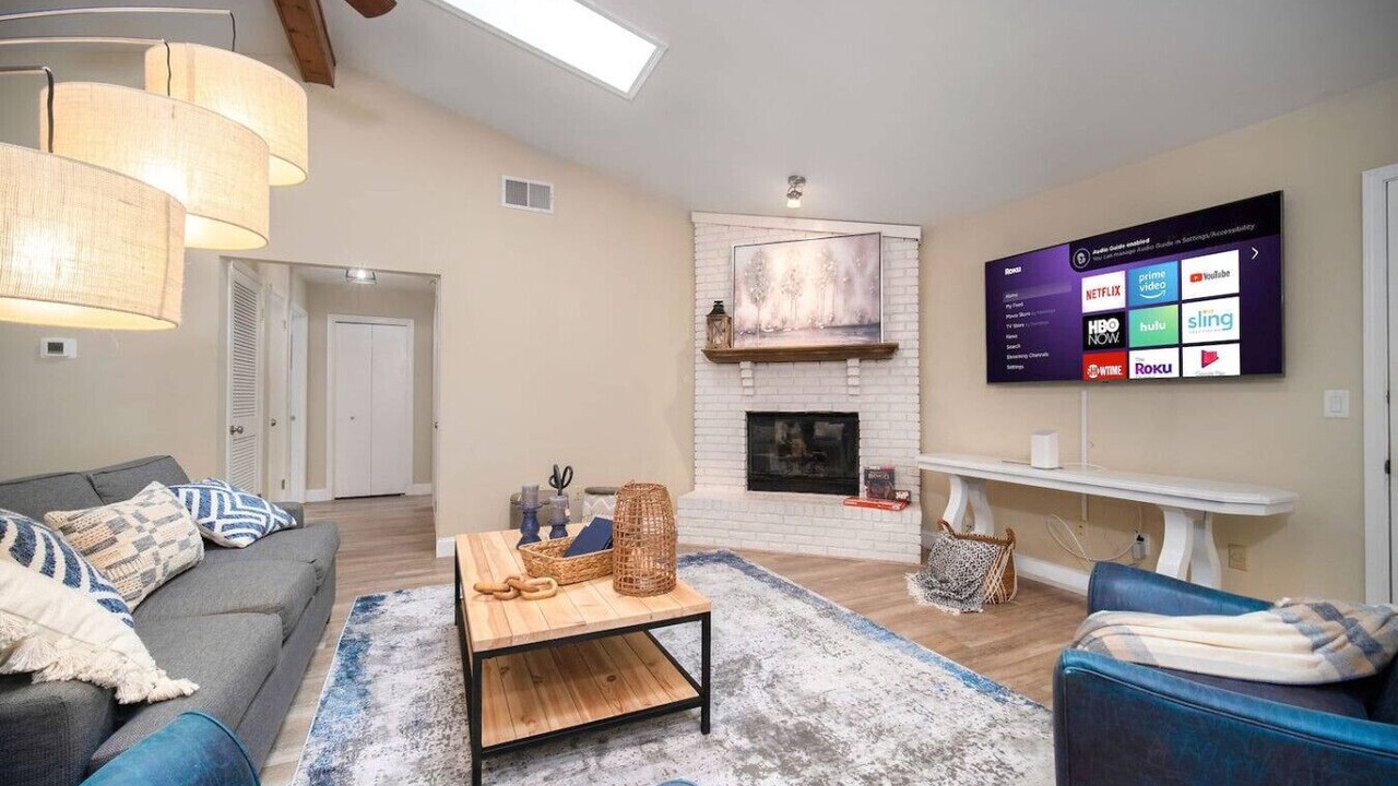 Photo of Livingroom in Southside