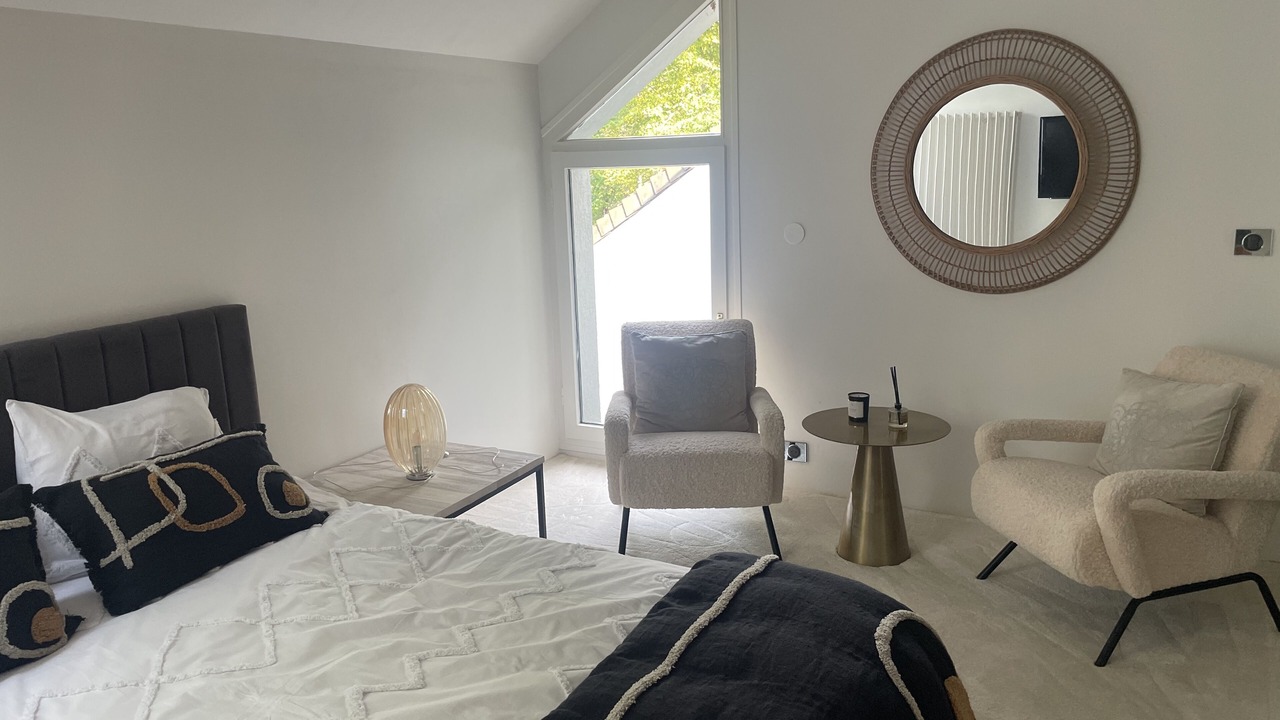Photo of Bedroom in Lamorlaye
