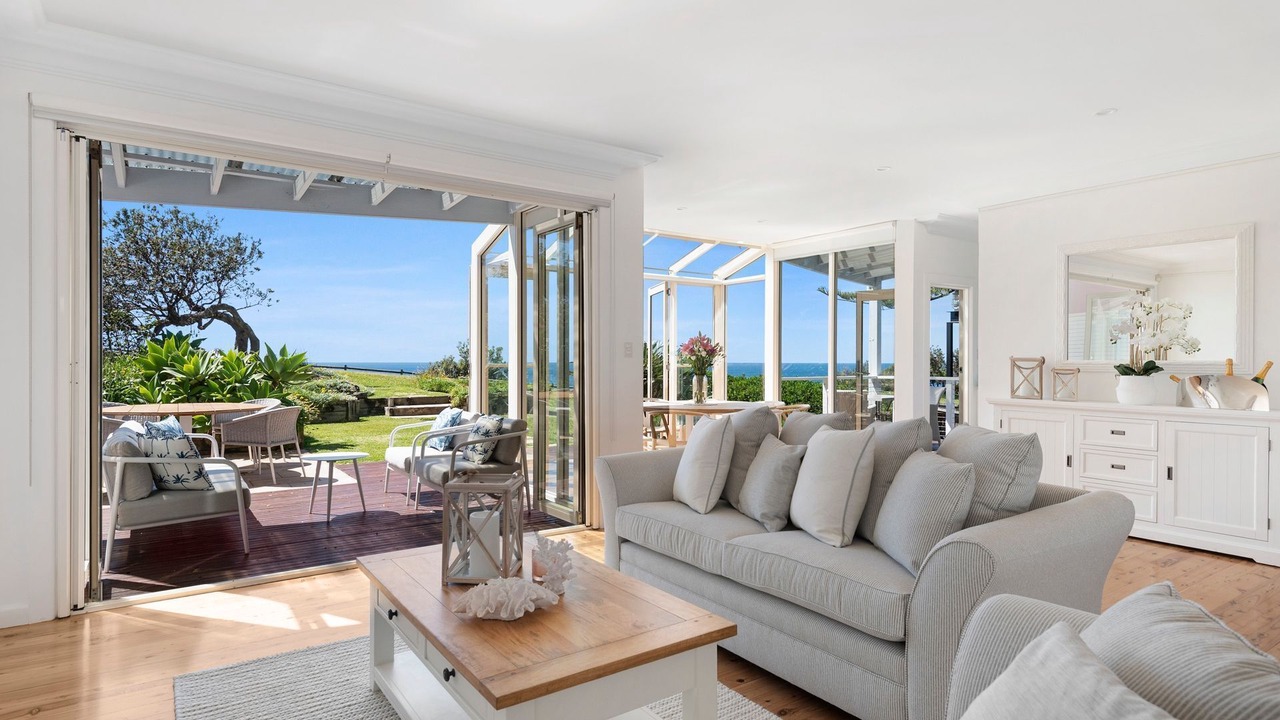 Photo of Livingroom in Avalon Beach