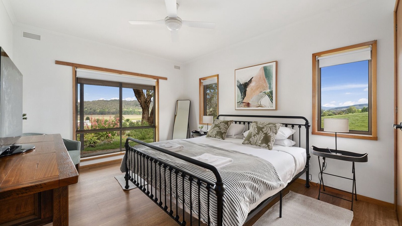 Photo of Bedroom in Merriang South