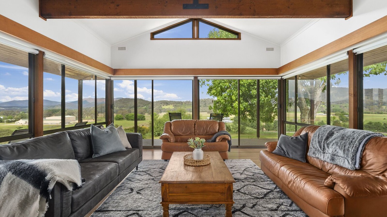 Photo of Livingroom in Merriang South