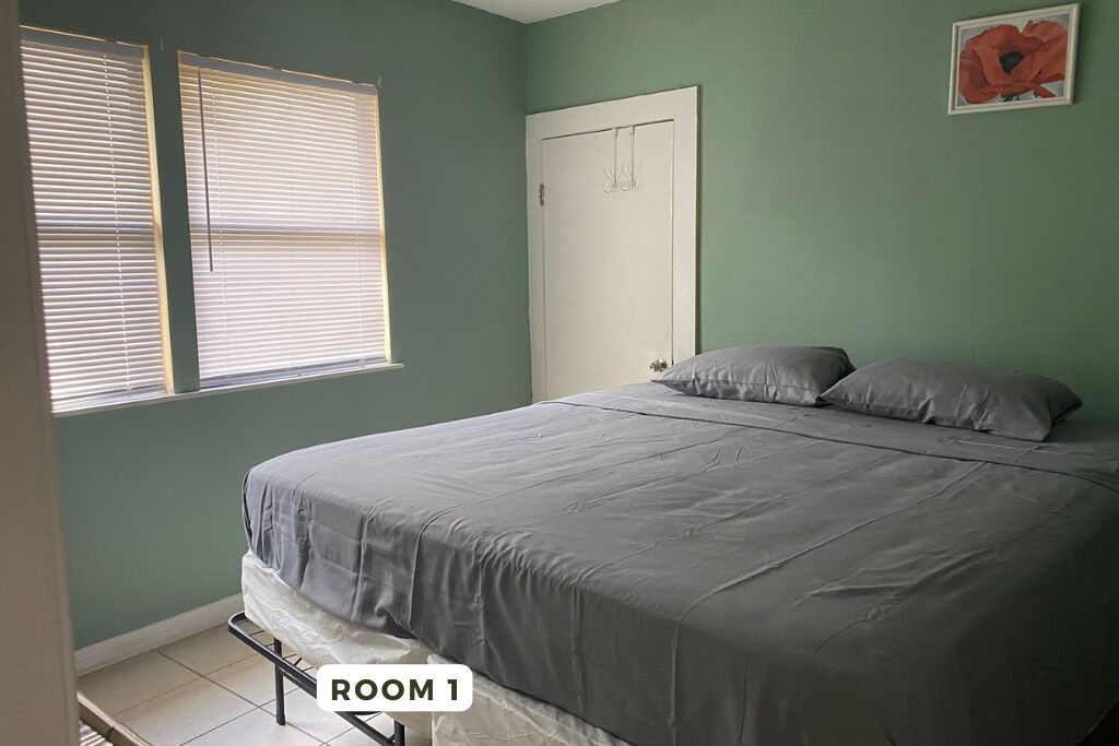 Photo of Bedroom in Park East