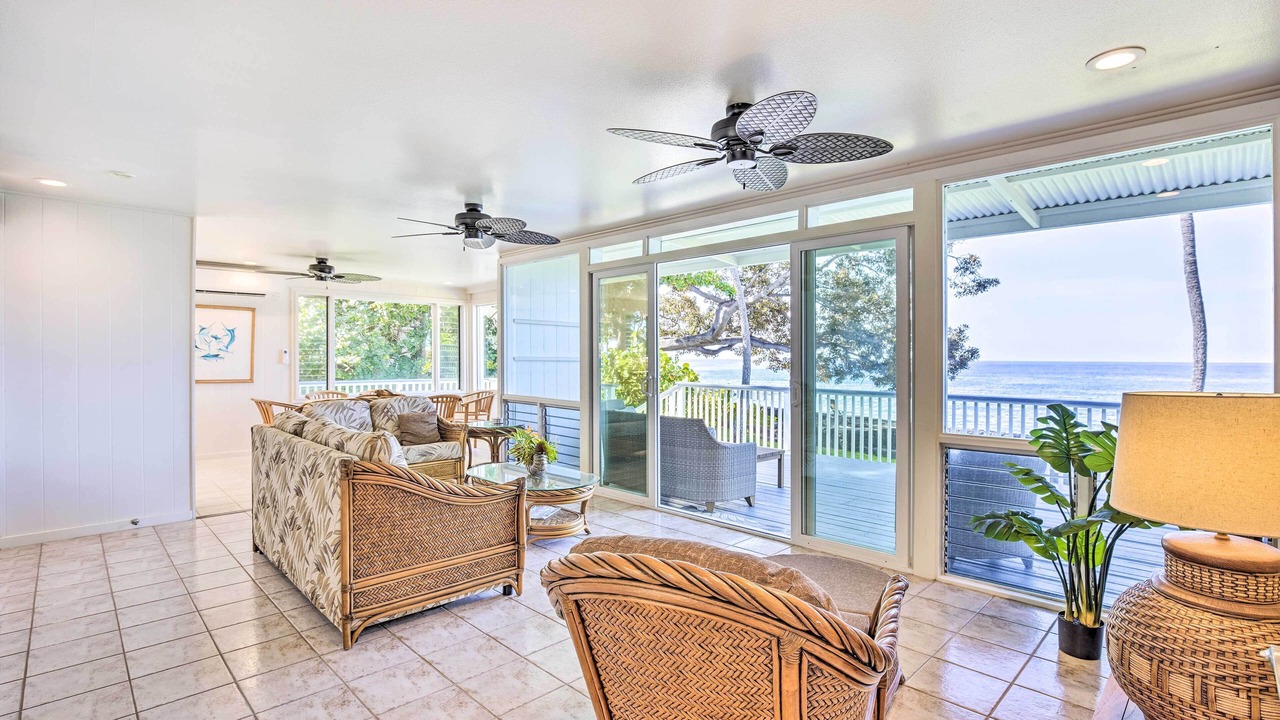 Photo of Livingroom in Kailua-Kona