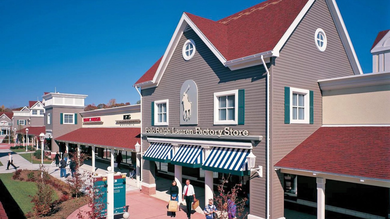 Photo of Others in Clinton