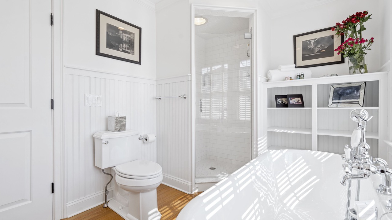 Photo of Bathroom in Clinton