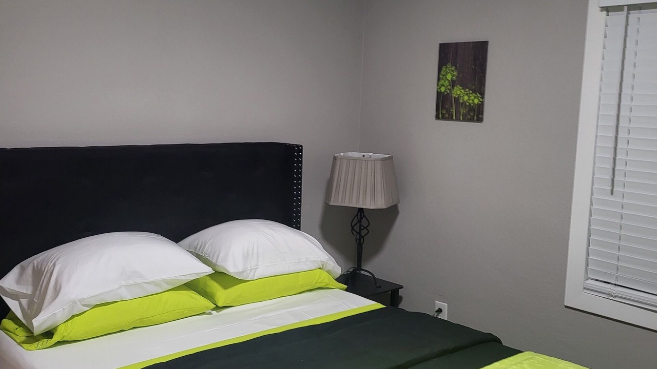 Photo of Bedroom in Lodi