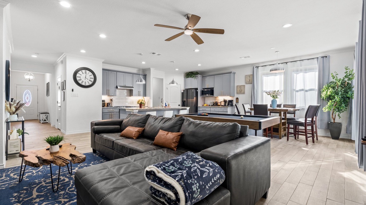 Photo of Livingroom in South Arlington