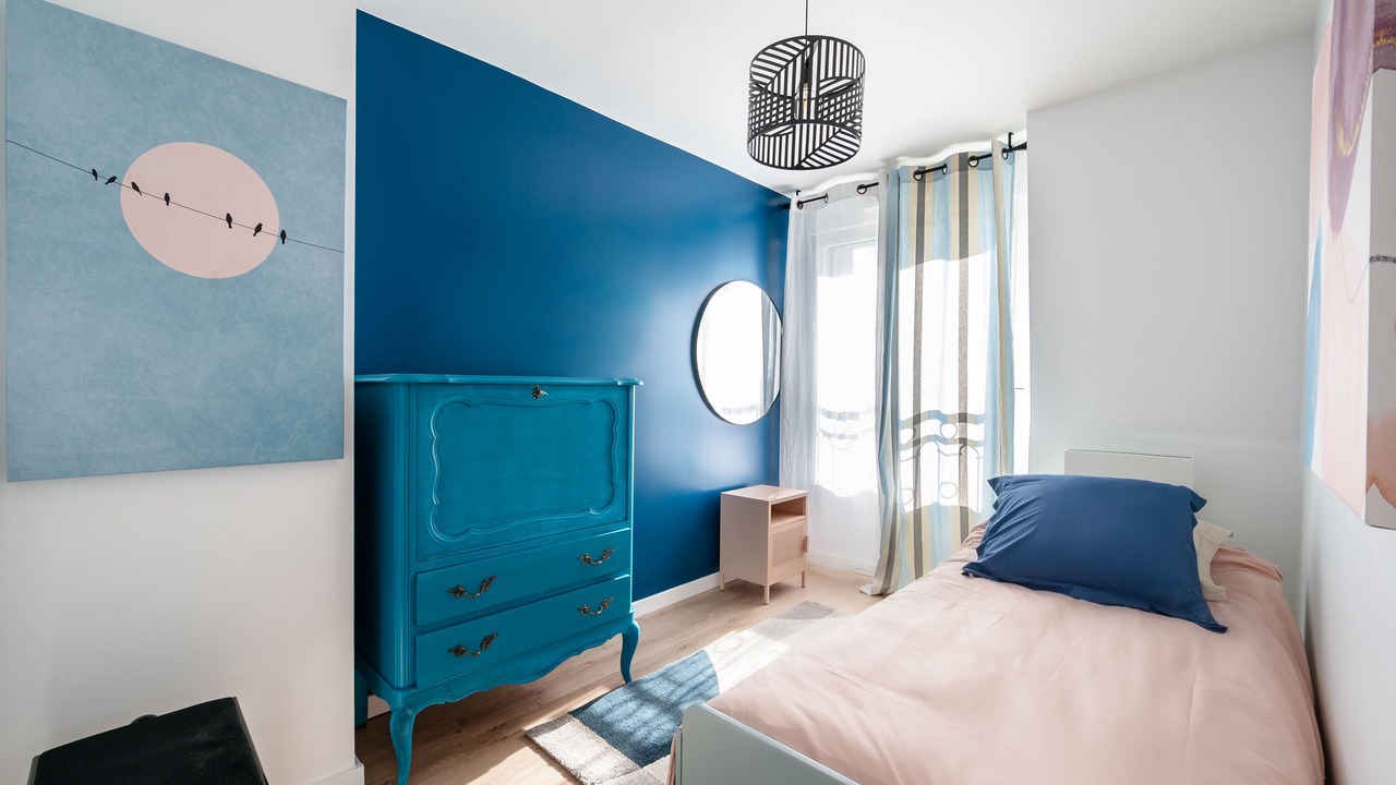 Photo of Bedroom in Clamart