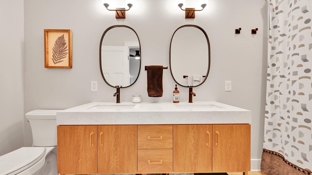 Photo of Bathroom in Lancaster