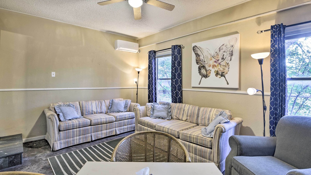 Photo of Livingroom in Graham
