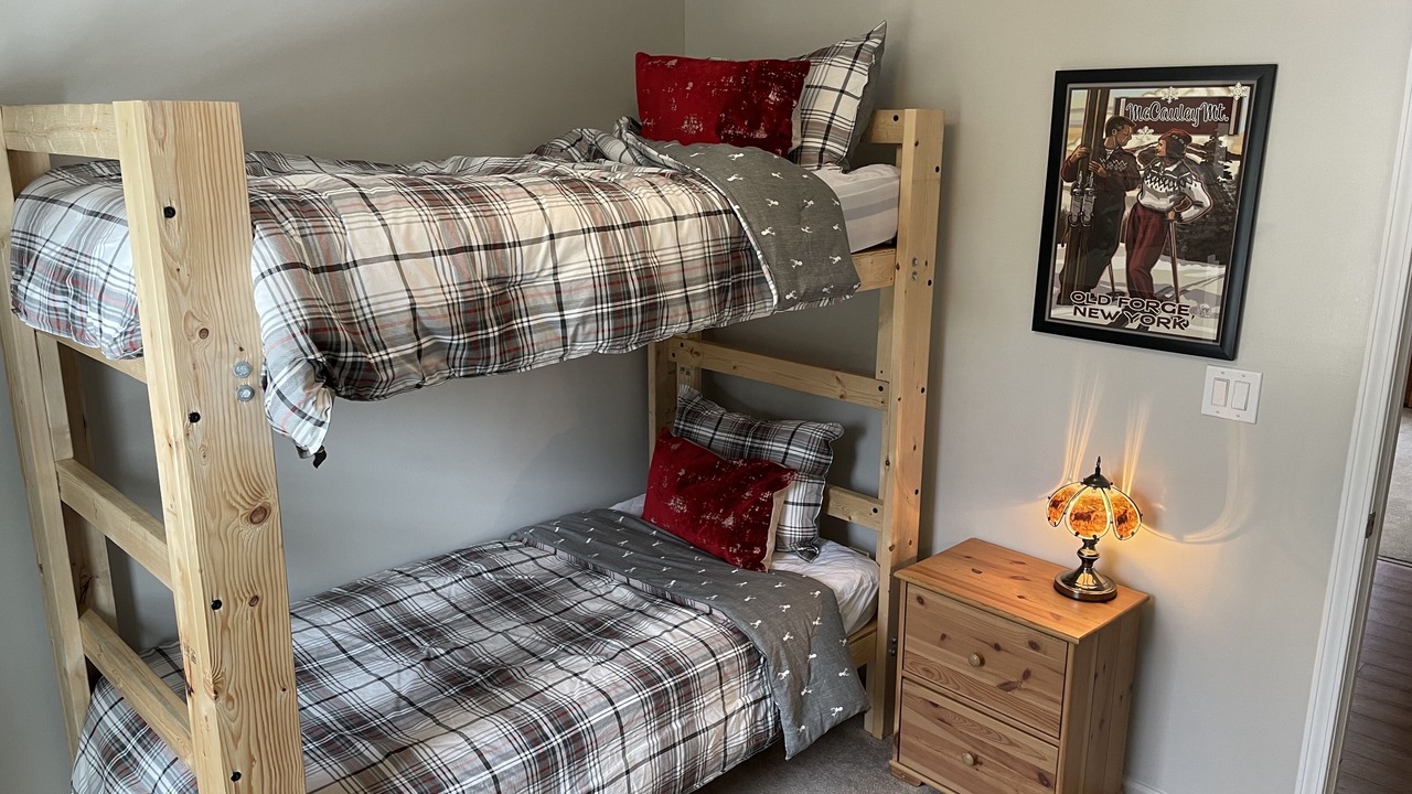 Photo of Bedroom in Town of Webb