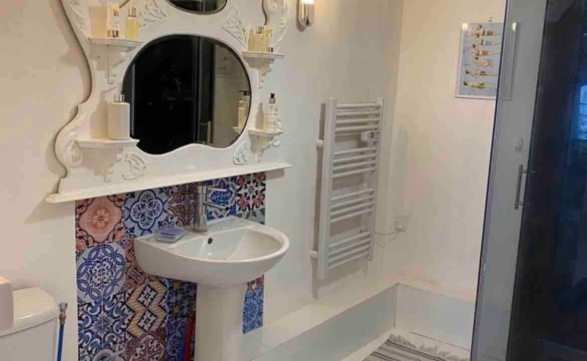 Photo of Bathroom in Quillan