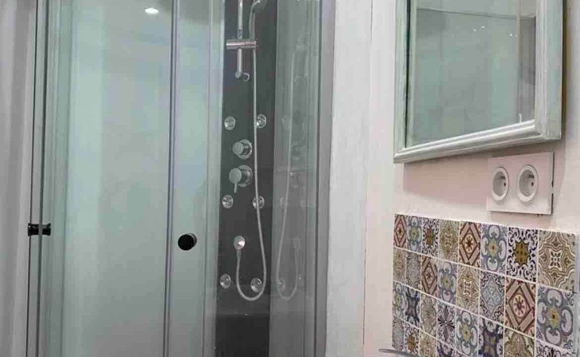 Photo of Bathroom in Quillan