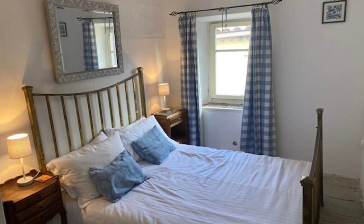 Photo of Bedroom in Quillan