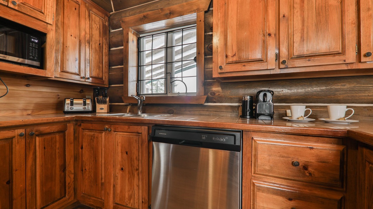 Photo of Kitchen in Argenteuil Regional County Municipality