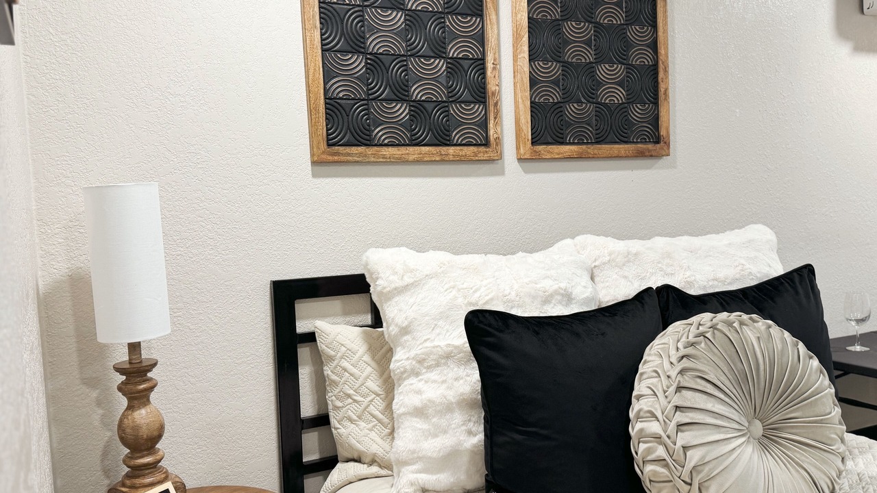 Photo of Bedroom in Eastern Division