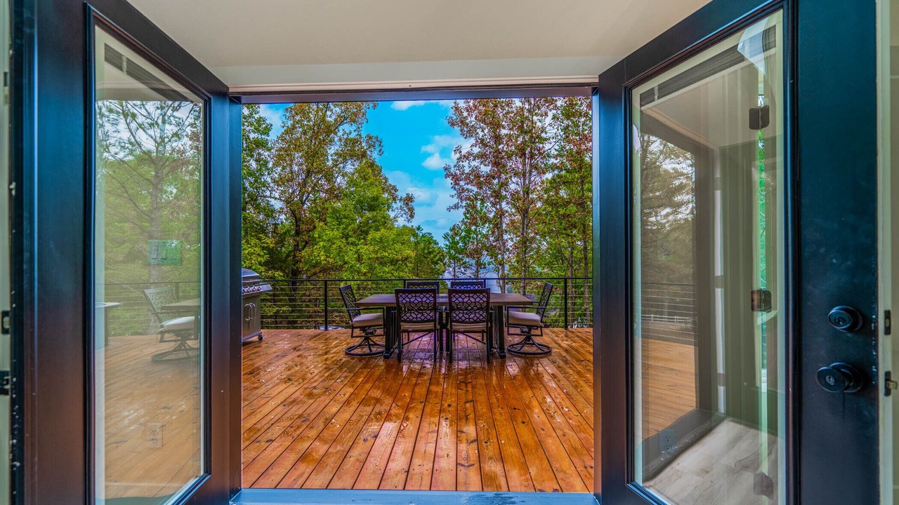 Photo of Outdoor in Dogwood