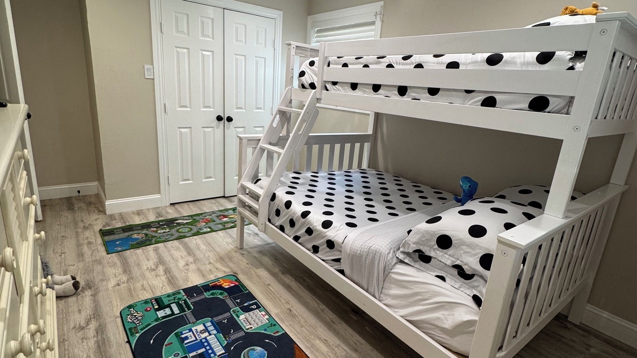 Photo of Bedroom in Burleson