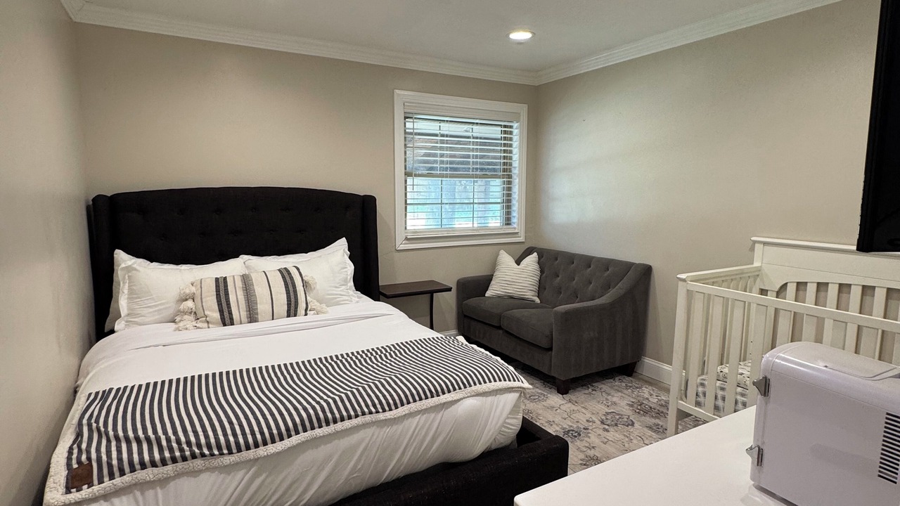 Photo of Bedroom in Burleson