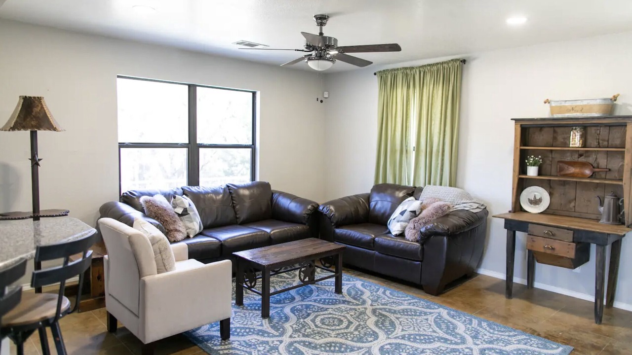 Photo of Bedroom in McLennan County