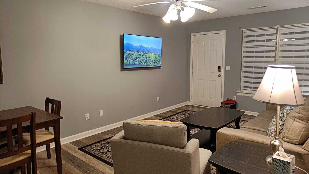 Photo of Livingroom in Mount Berry