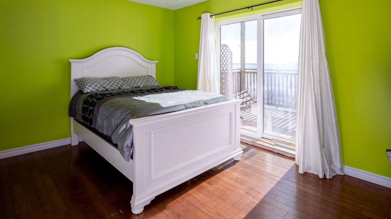 Photo of Bedroom in Colchester County