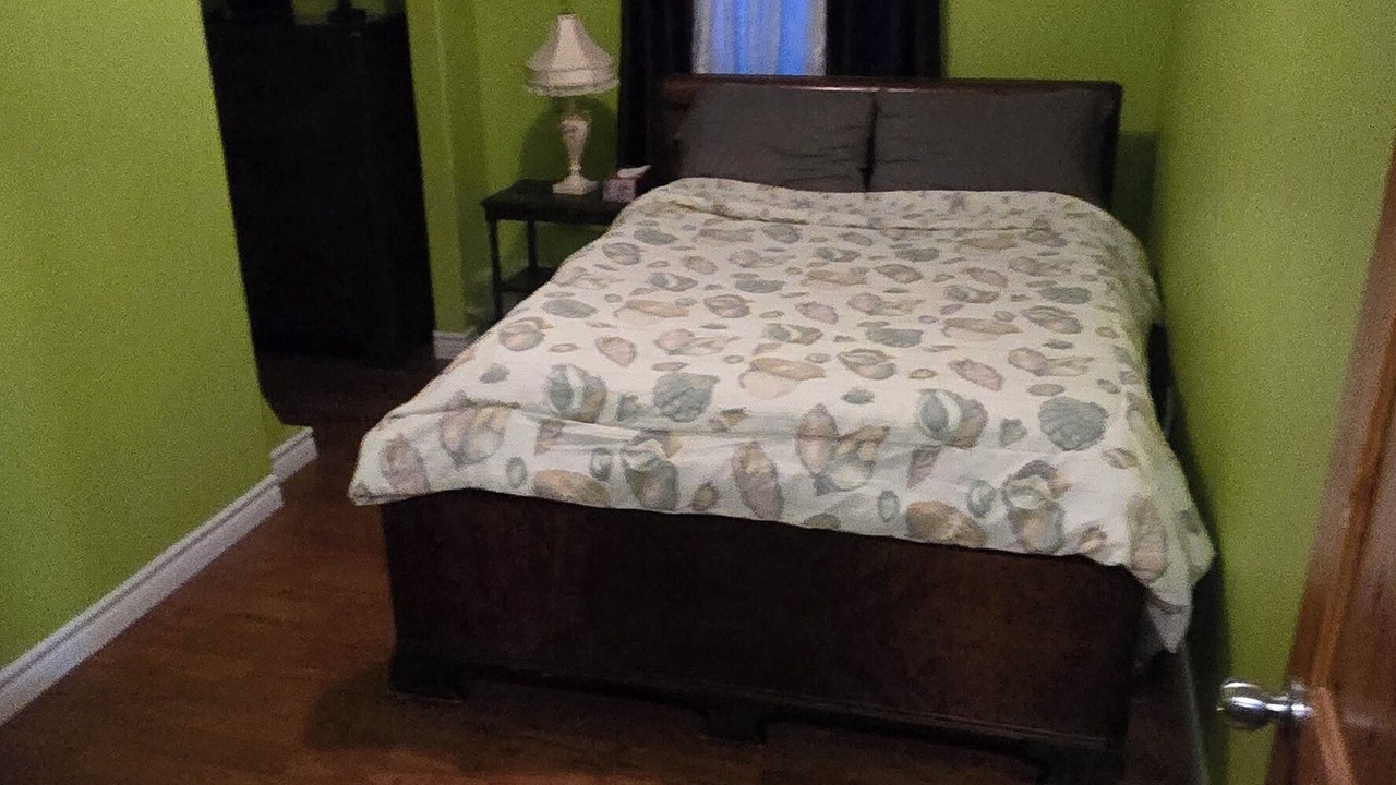 Photo of Bedroom in Colchester County