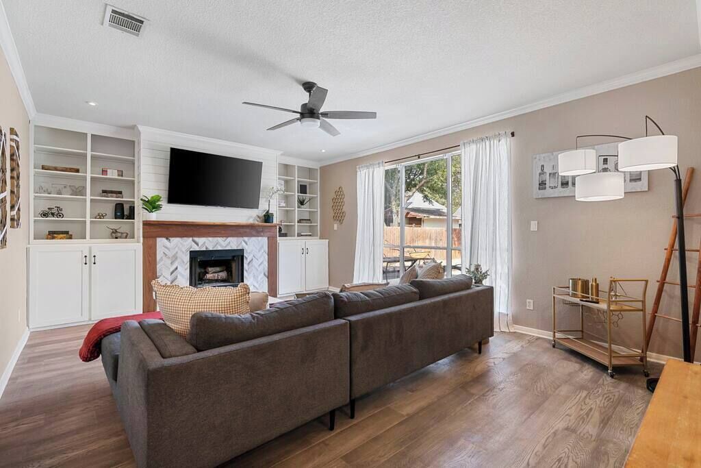 Photo of Livingroom in Round Rock