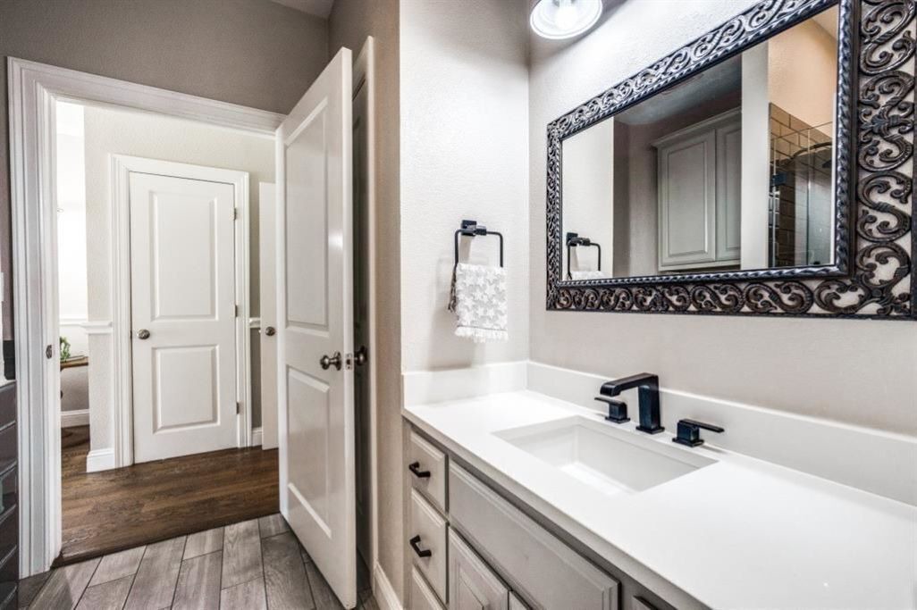 Photo of Bathroom in Aubrey