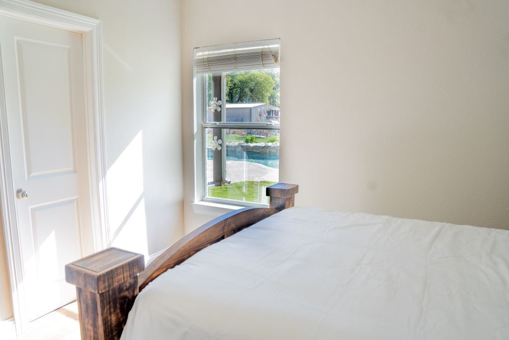 Photo of Bedroom in Aubrey