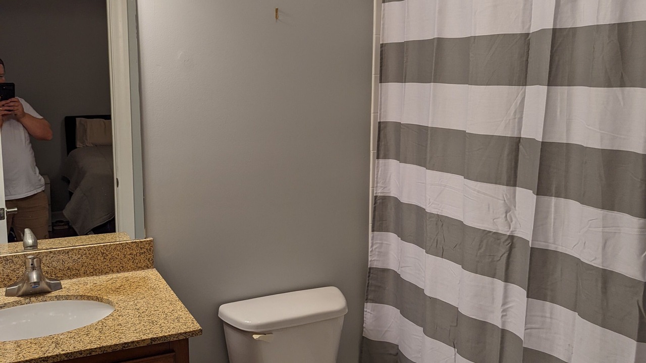 Photo of Bathroom in South Main Historic District