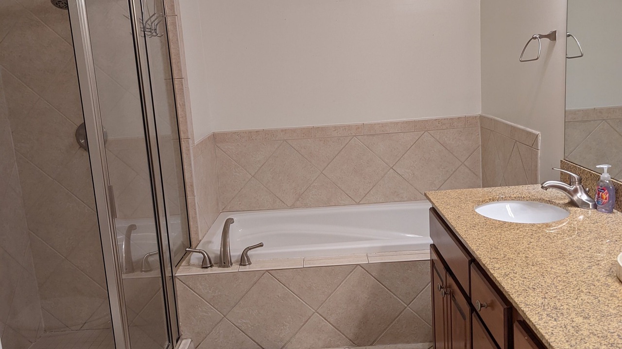 Photo of Bathroom in South Main Historic District