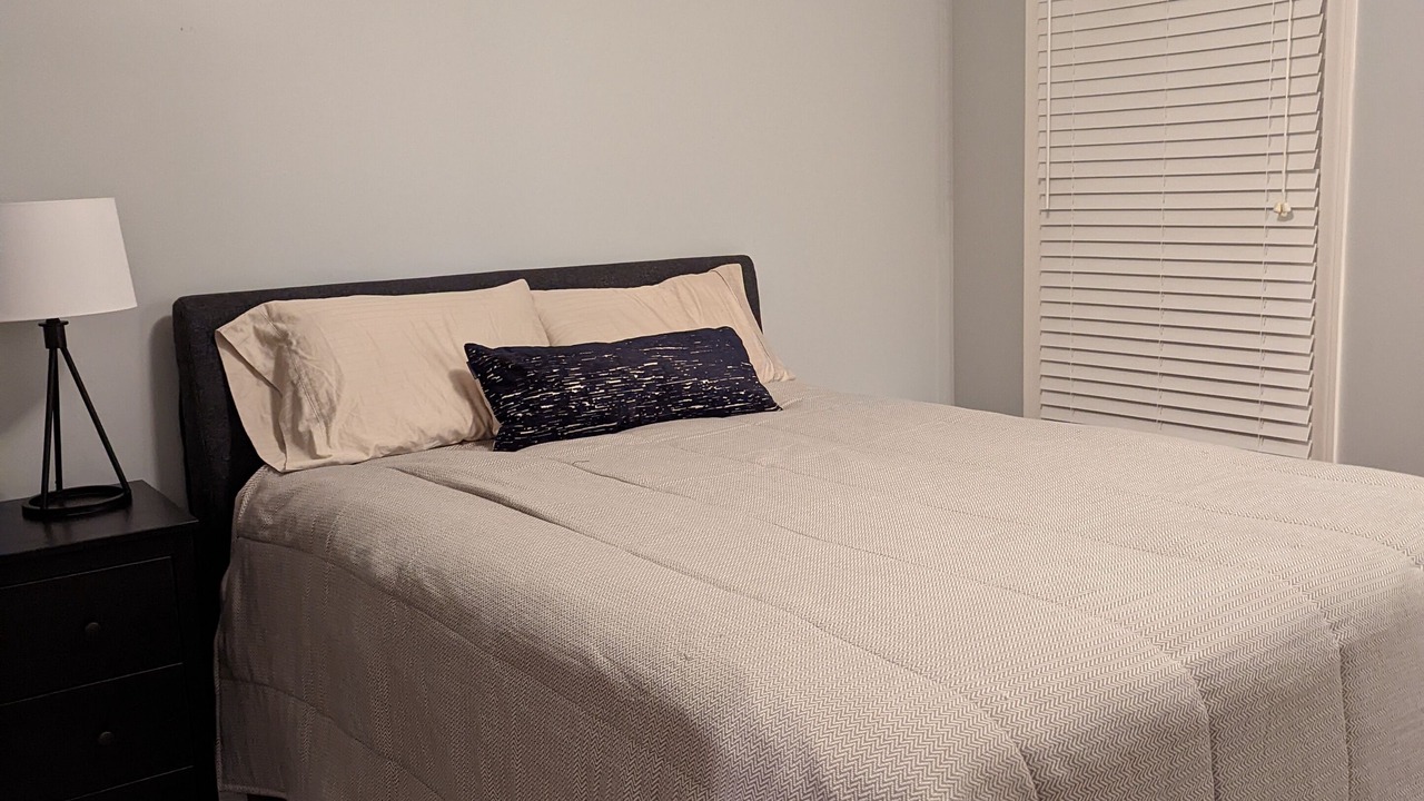 Photo of Bedroom in South Main Historic District