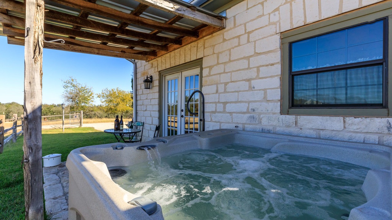 Photo of Outdoor in Grapetown