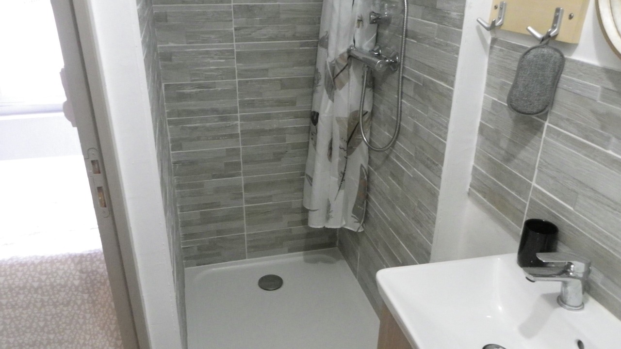 Photo of Bathroom in Binic