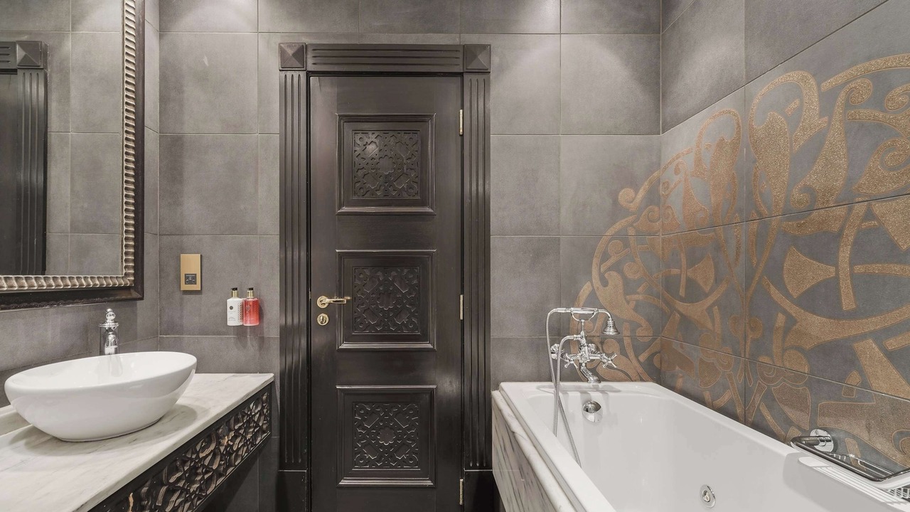 Photo of Bathroom in Palm Jumeirah
