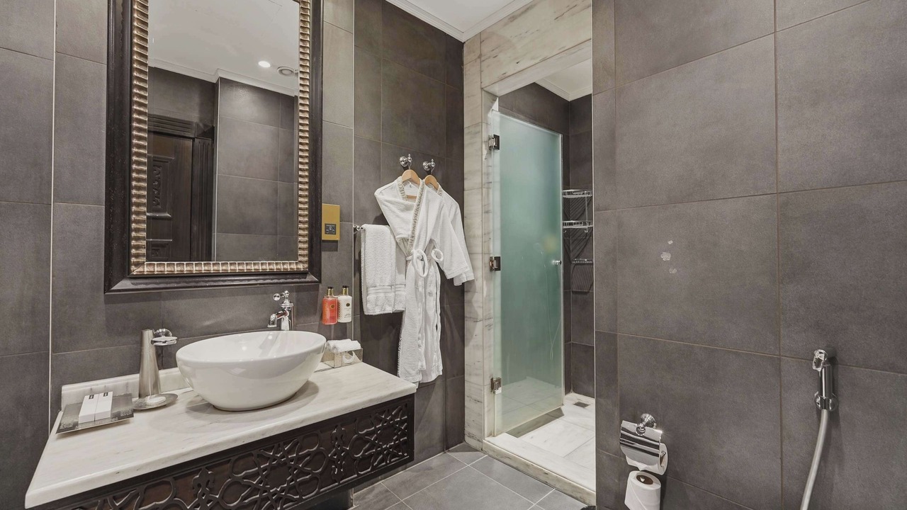 Photo of Bathroom in Palm Jumeirah