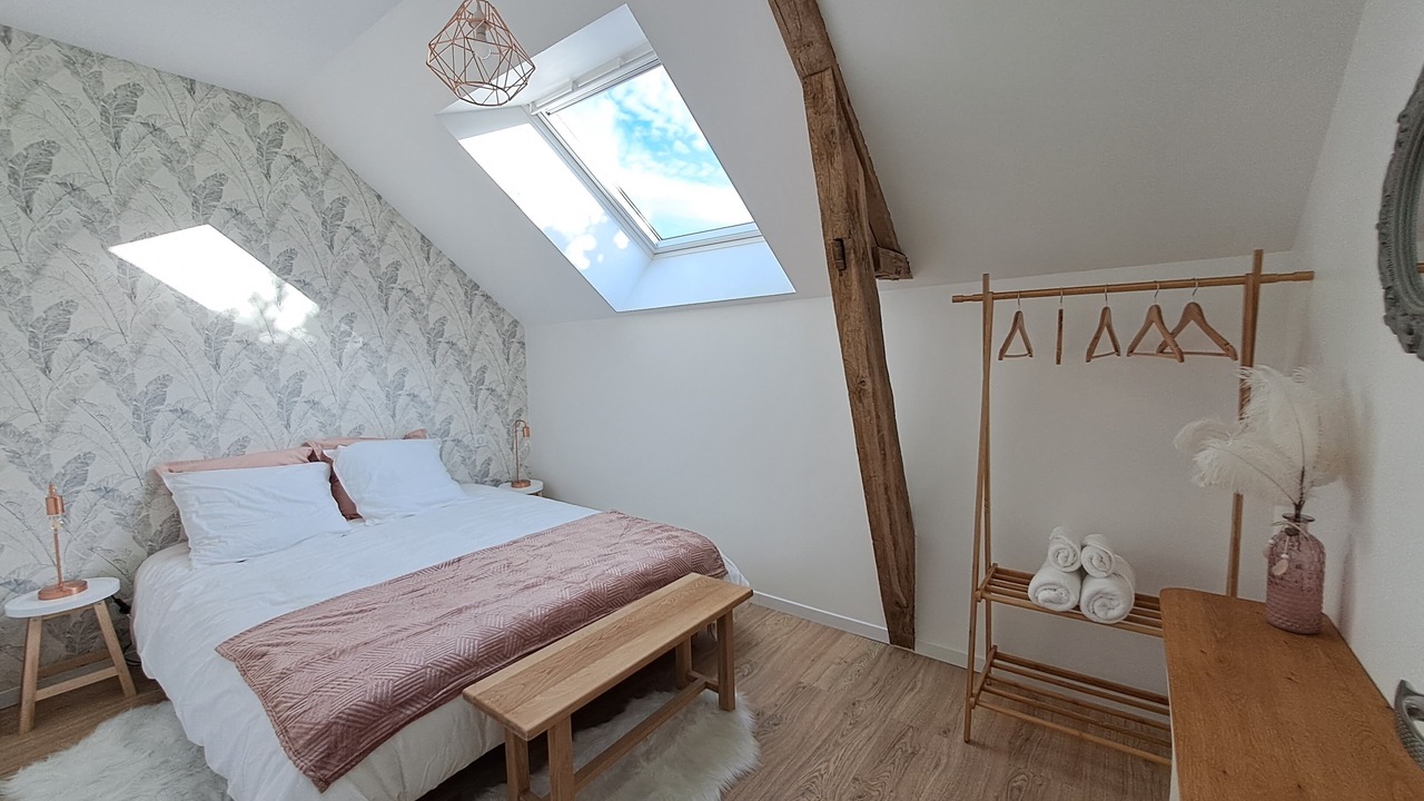 Photo of Bedroom in Rouez