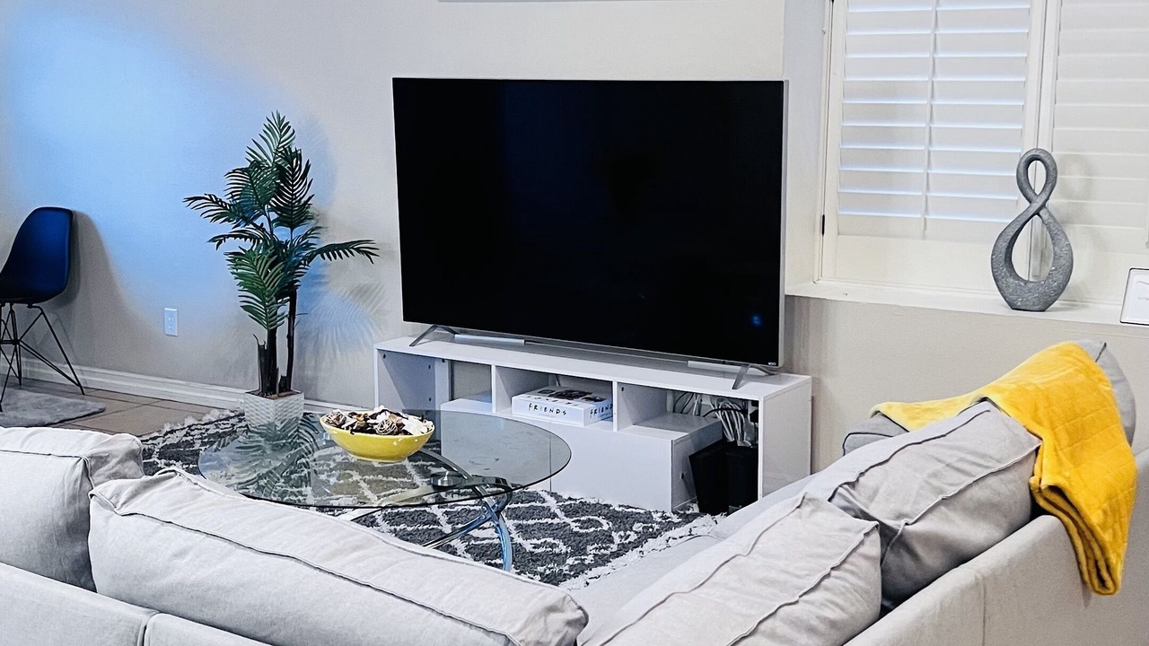 Photo of Livingroom in Southridge Village