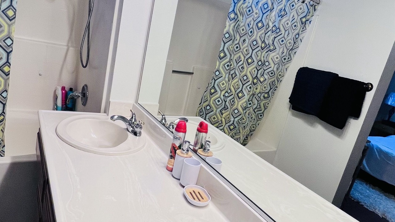 Photo of Bathroom in Southridge Village