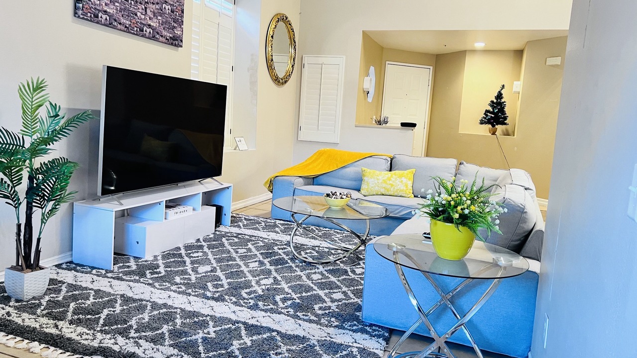 Photo of Livingroom in Southridge Village
