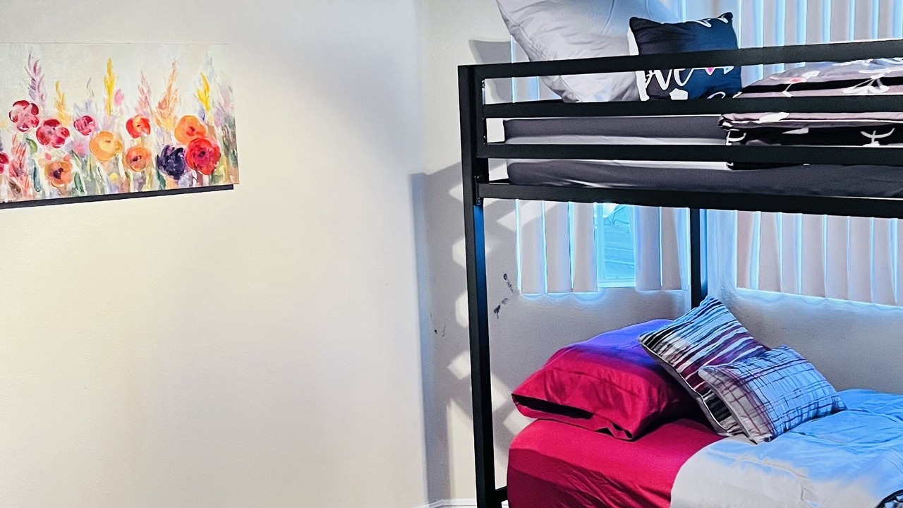 Photo of Bedroom in Southridge Village